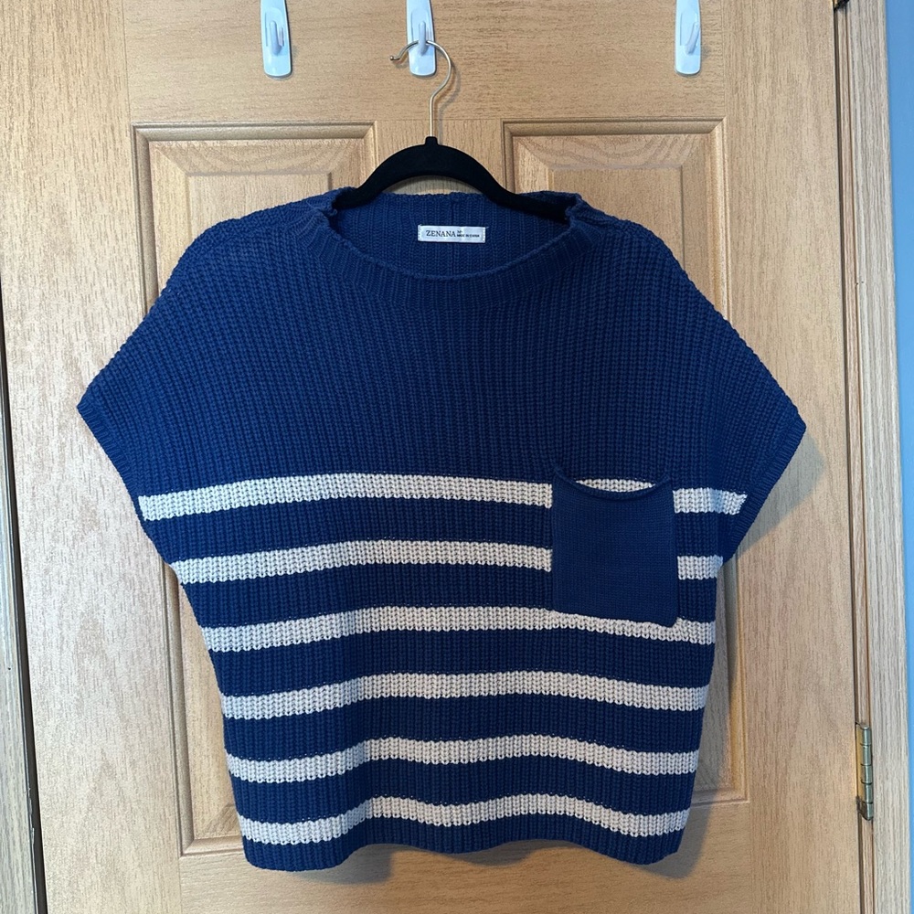 Zenana Outfitters Navy Knit Sweater